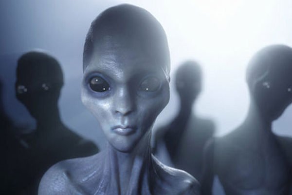 10 real experiences of aliens