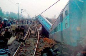 Sealdah Ajmer Express train accident - 15 coaches derailed, 44 injured